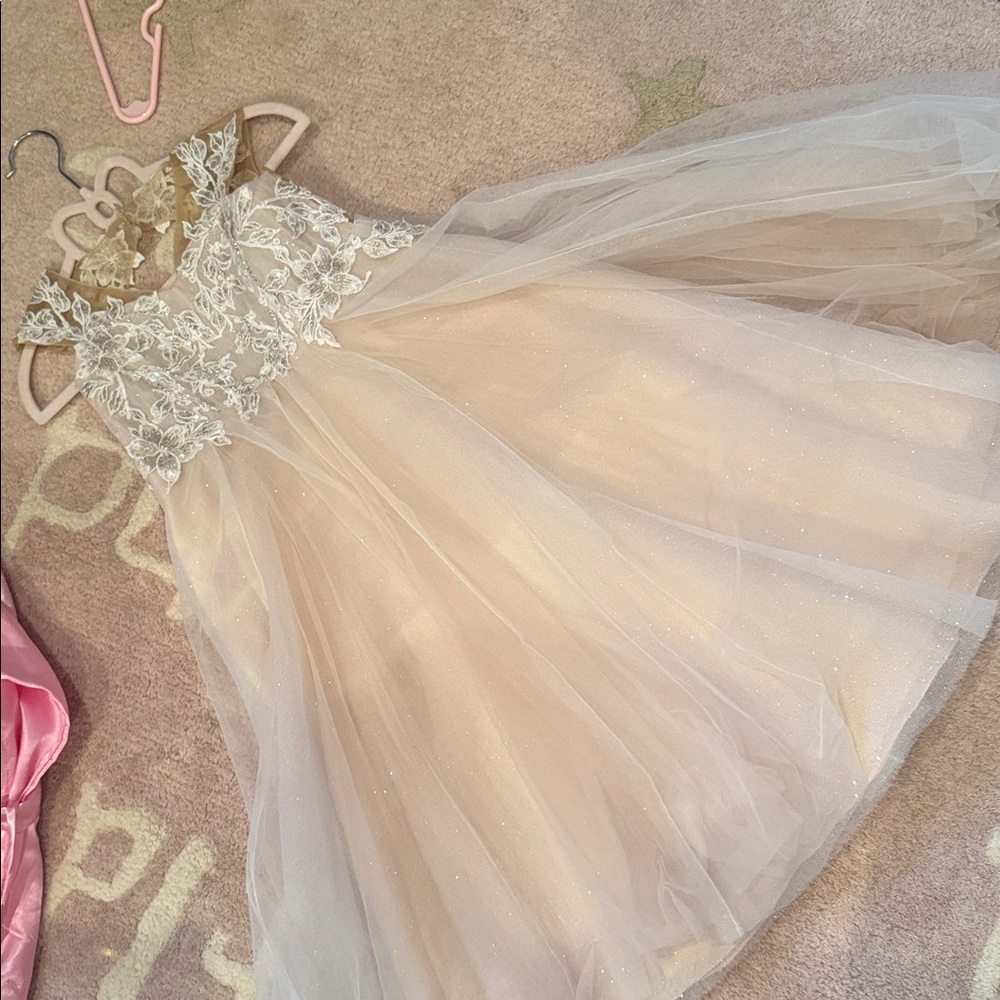 Elegant Cream Floral Lace Kids Dress Sz 3T